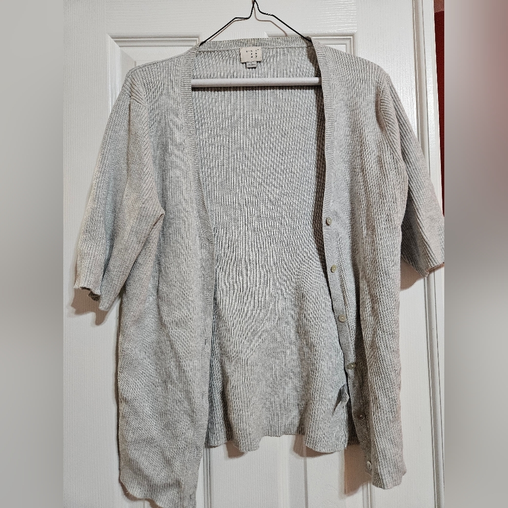 Grey cardigan